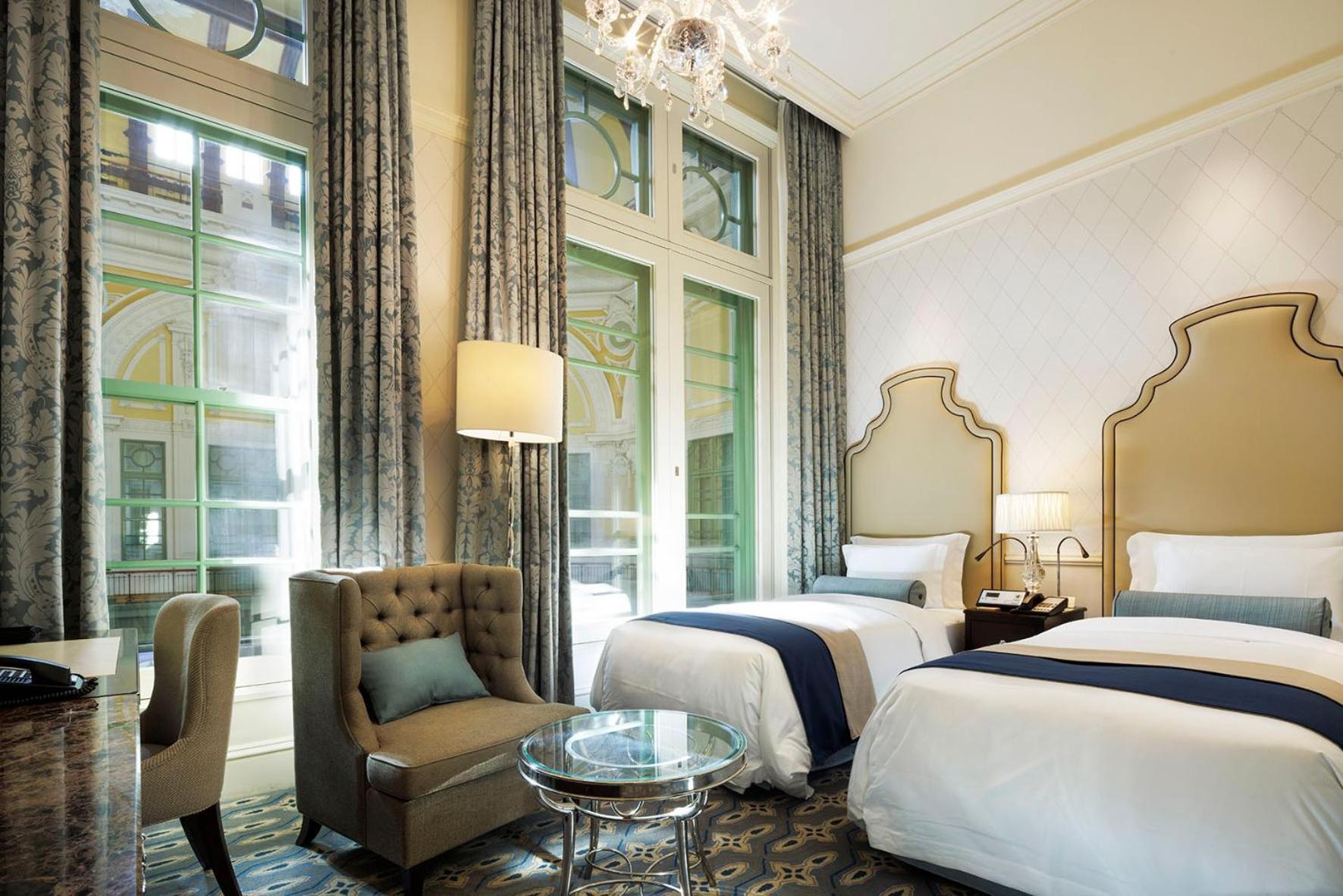 The Tokyo Station Hotel Eksteriør billede Deluxe Room