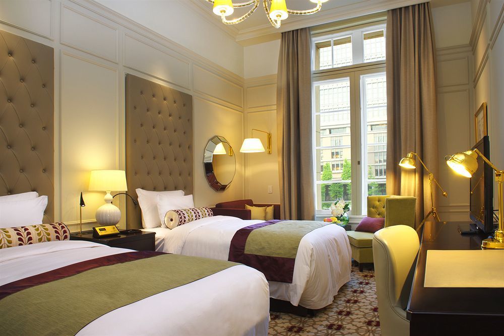 The Tokyo Station Hotel Eksteriør billede Deluxe Room