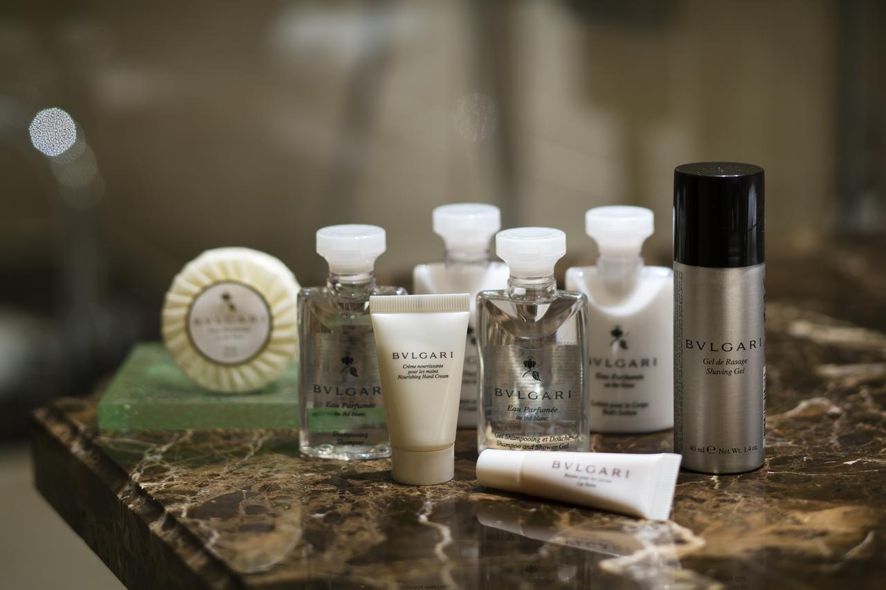 The Tokyo Station Hotel Eksteriør billede BVLGARI toiletries